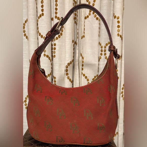 Vintage Dooney & Bourke Elegant Red Hobo Bag with Monogram Design - Picture 1 of 16
